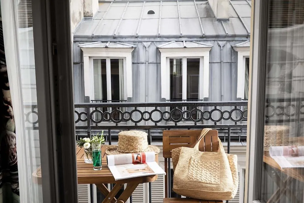 Des Arts Montmartre Paříž