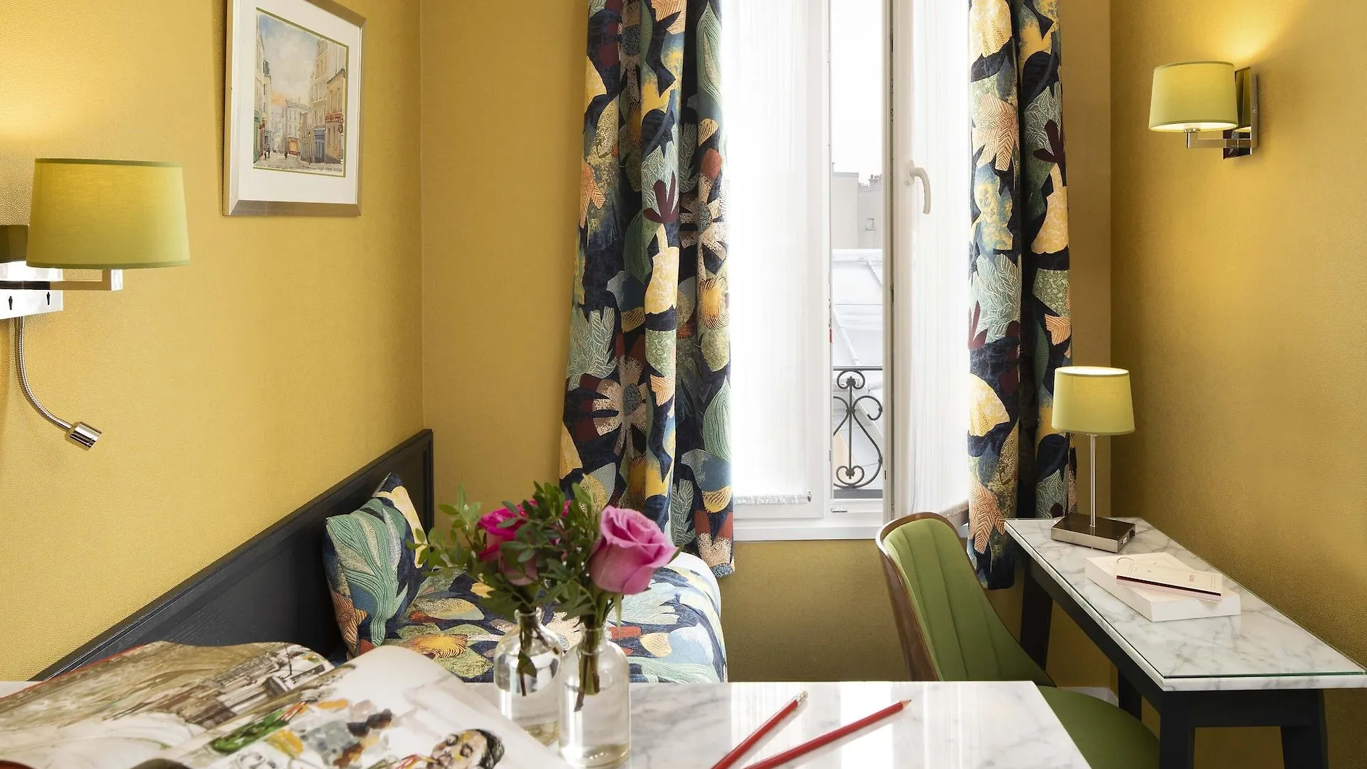 Des Arts Montmartre 4* Paříž