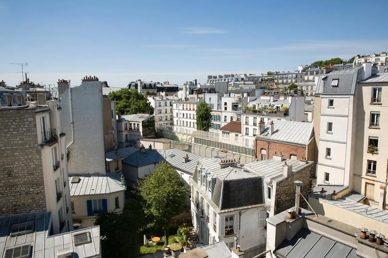 Des Arts Montmartre 4*